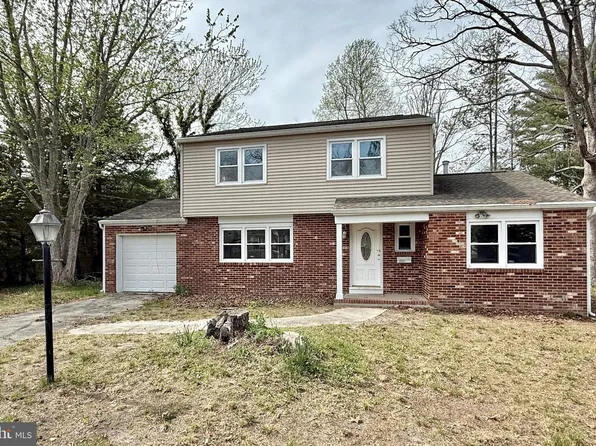 6321 Crocus St, Mays Landing, NJ 08330