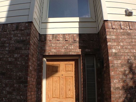 3rd image of 11728 Bobcat Dr
