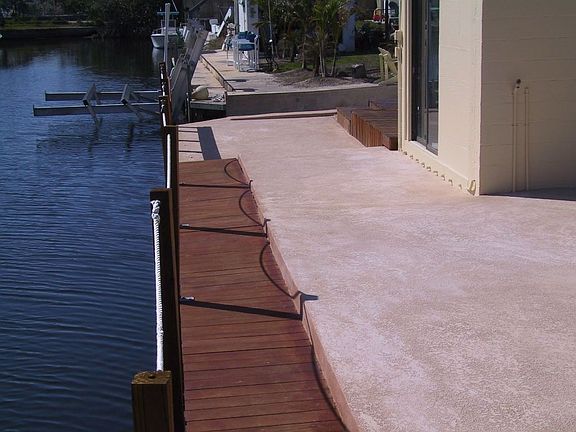 dock/canal-south view 