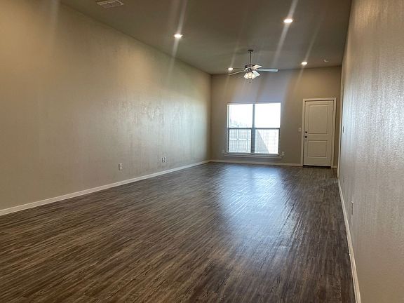 4th image of 1628 133rd St #B