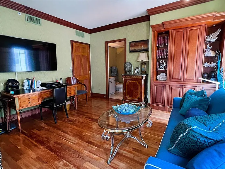 7241 Fisher Island Dr #7241 — Photo 31