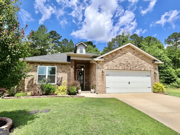 121 Gwendolyn Ave, Perry, GA 31069