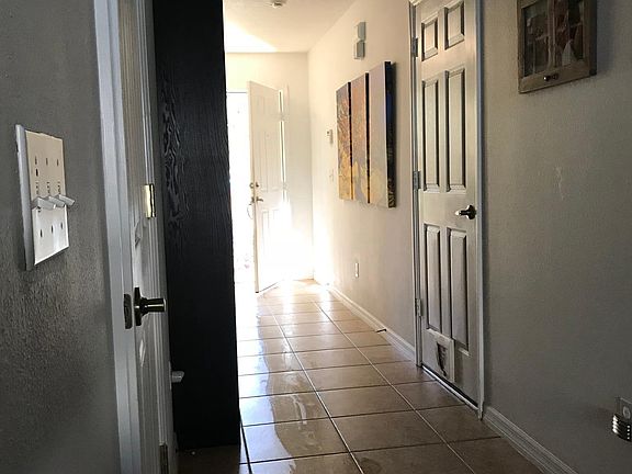 2nd image of 3771 Collingwood Ln