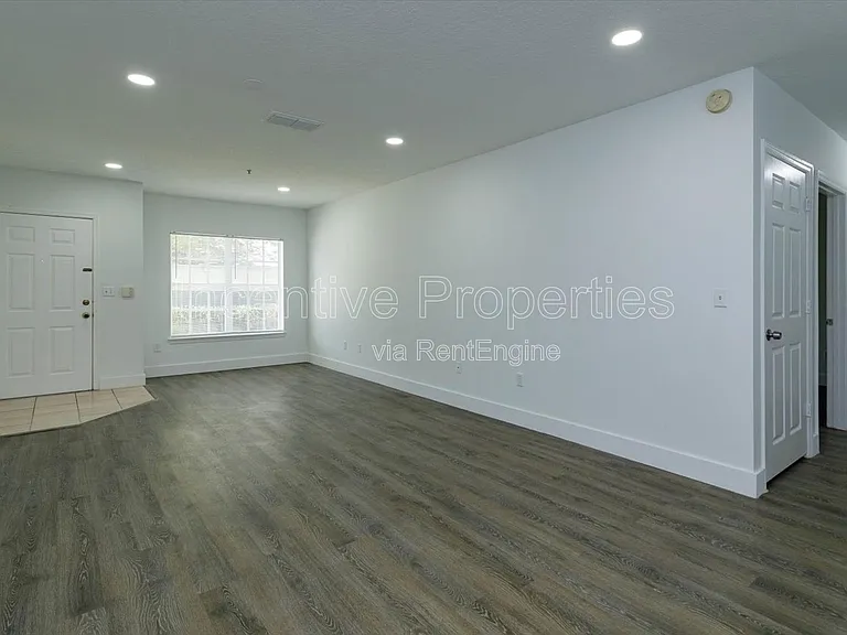4352 S Kirkman Rd #1213 — Photo 3
