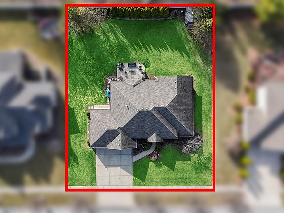 3rd image of 10864 Northcote Dr