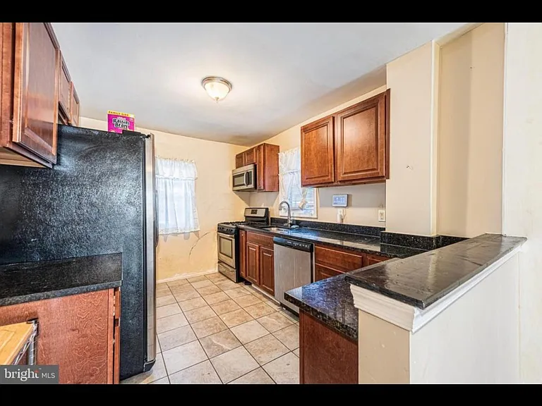 3704 Flowerton Rd — Photo 2