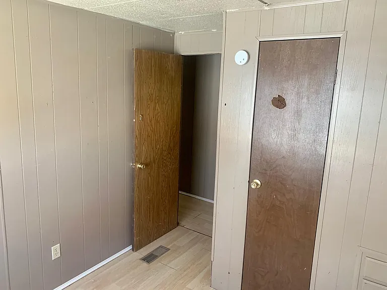 501 W Loring Ave #7 — Photo 9