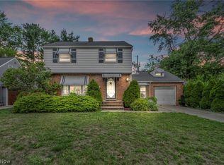 5015 Oakland Dr, Lyndhurst, OH