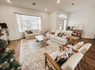 19505 Devonwood Cir, Fort Myers, FL 33967