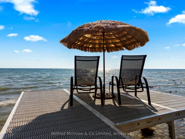 159 Upper Lorne Beach Rd, Kincardine, ON N0G 2T0