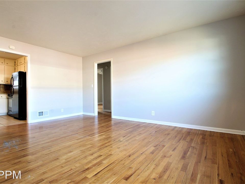 1st image of 810 N 46th St APT 12