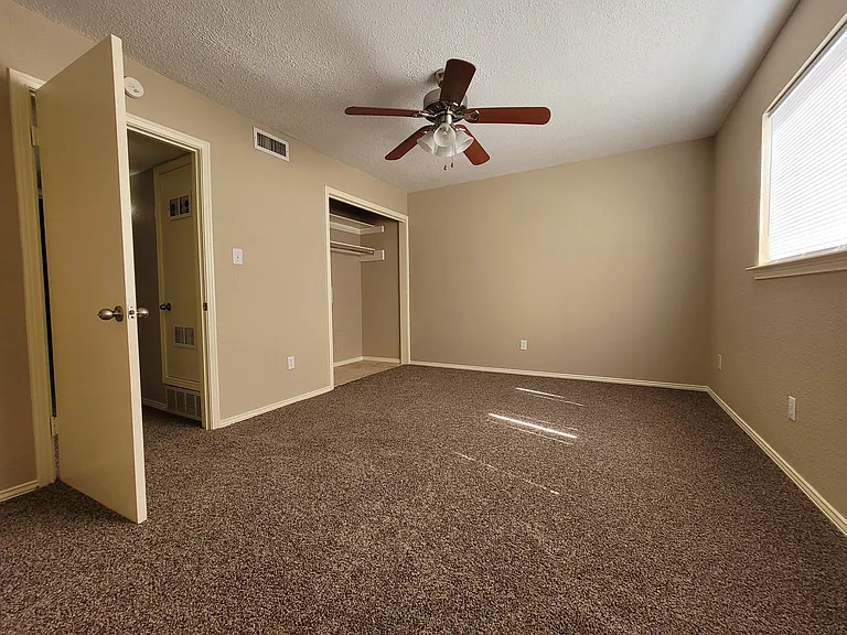 9832 Valley Meadow Ct #GATED COMMUNITY — Photo 10