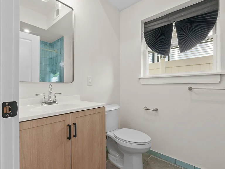 50 Bock Ave #1 — Photo 25