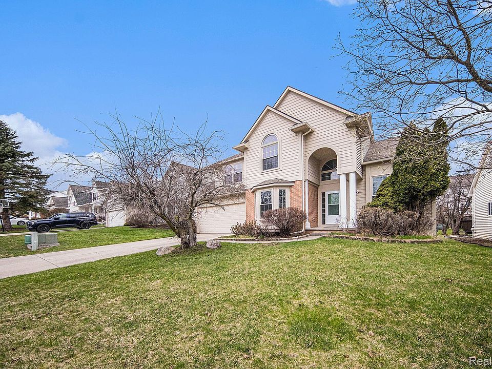 1st image of 4848 Hillway Ct