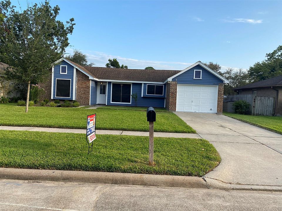 1st image of 2803 Knoxville Dr