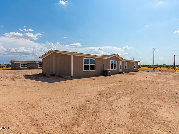 2nd image of 2557 S Thacher Drive