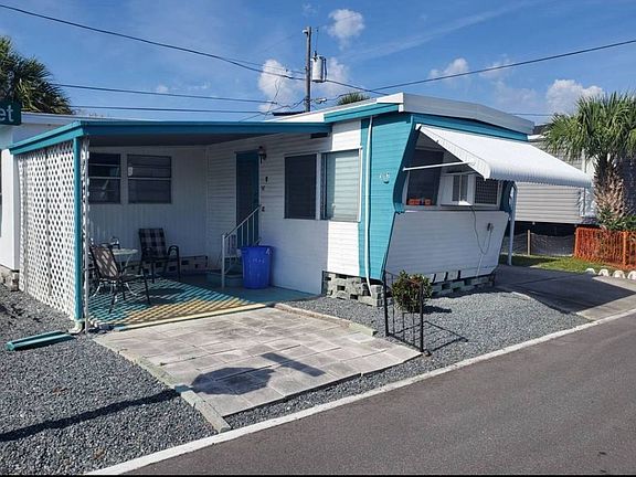 3rd image of 4125 Park St N Lot 317