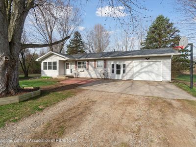 9700 Highland Dr, Perrinton, MI, 48871