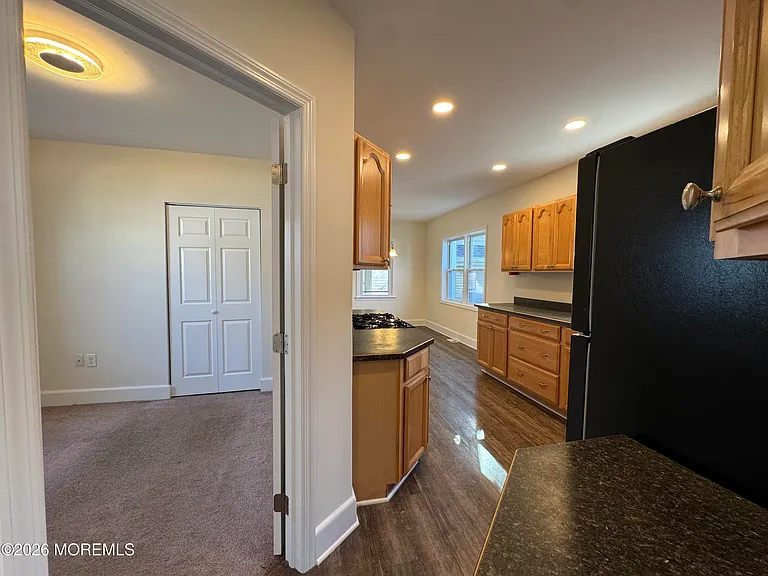 207 Ocean Gate Ave — Photo 4
