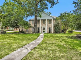 520 Beauregard Dr, Conroe, TX 77302