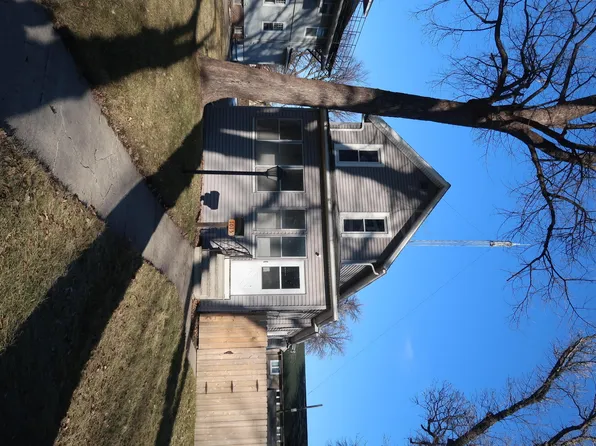 1015 5th Ave S, Fargo, ND 58103
