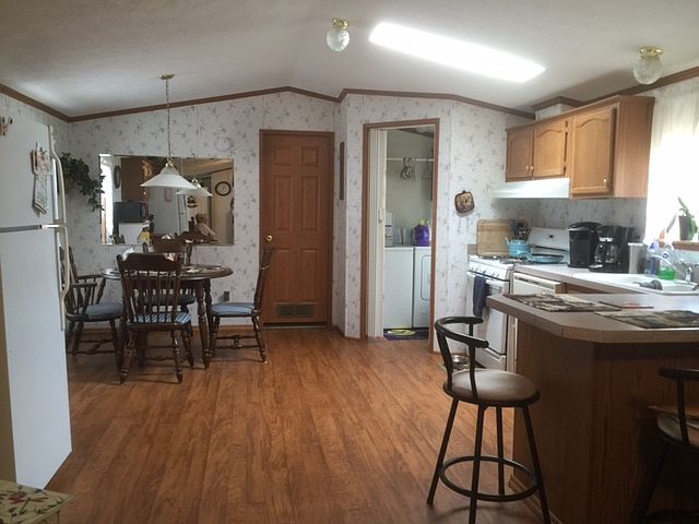 1st image of 48 Jenny Ct
