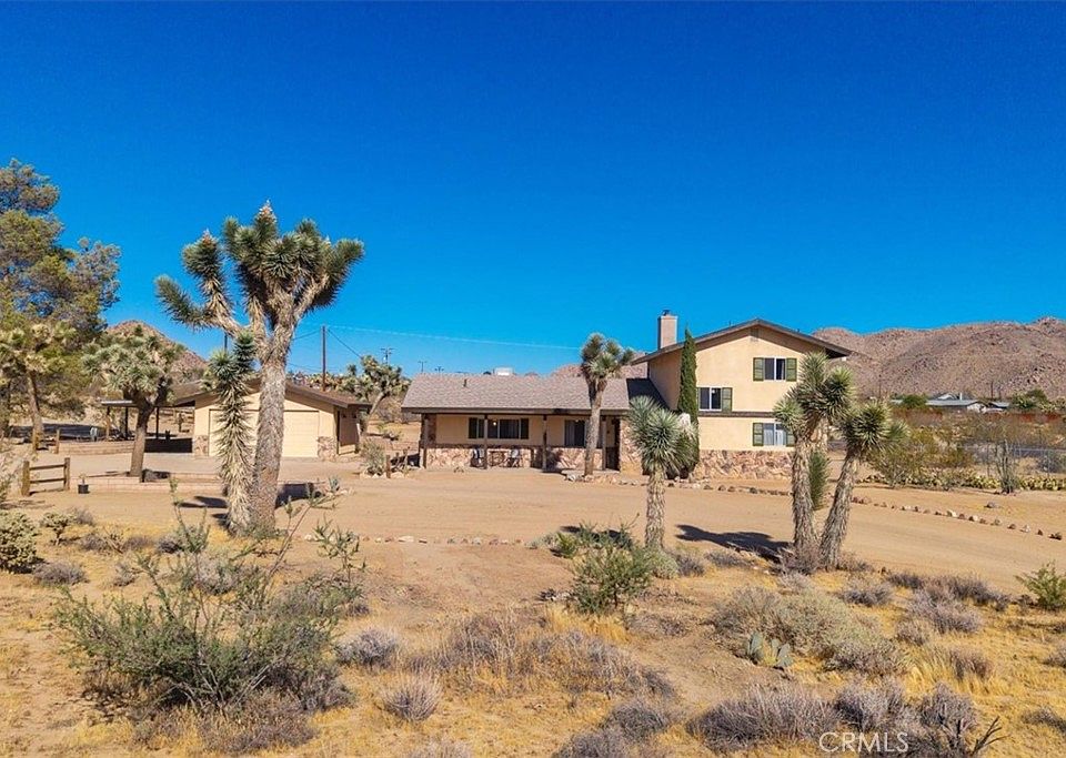 1st image of 8715 Desert Shadows Rd