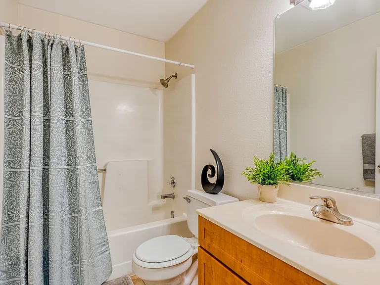 Andover Park Apartments — Photo 29