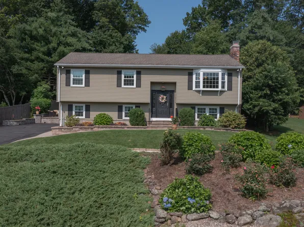 30 Orleans Drive, Bristol, CT 06010