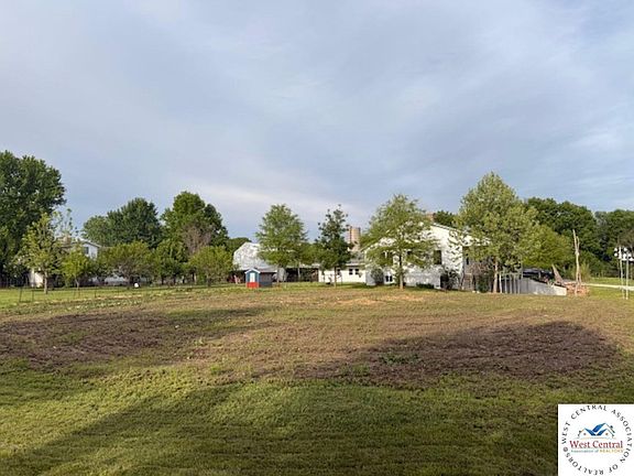 4th image of 10496 Soles Rd