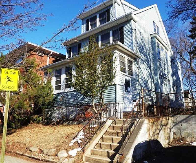 1st image of 113-15 Mt Vernon Ave