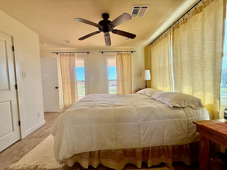 2310 Teal St — Photo 4