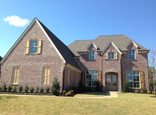 613 Cypress Knoll Dr, Collierville, TN 38017
