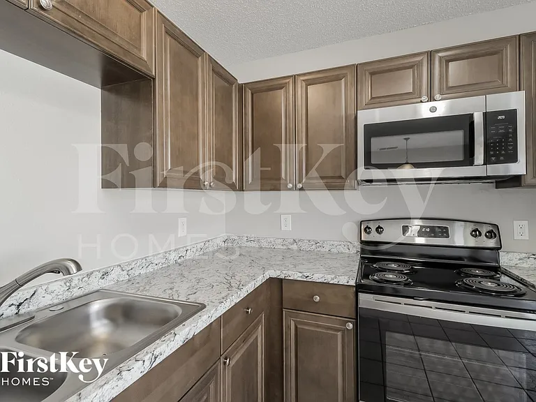 609 Greys Ferry Rd — Photo 5