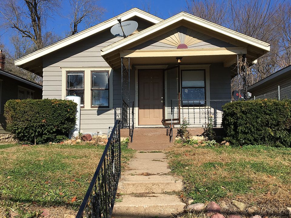 1st image of 4110 E 11th St