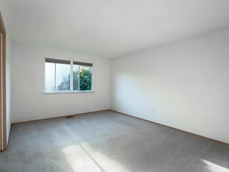 32709 19th Pl SW — Photo 21