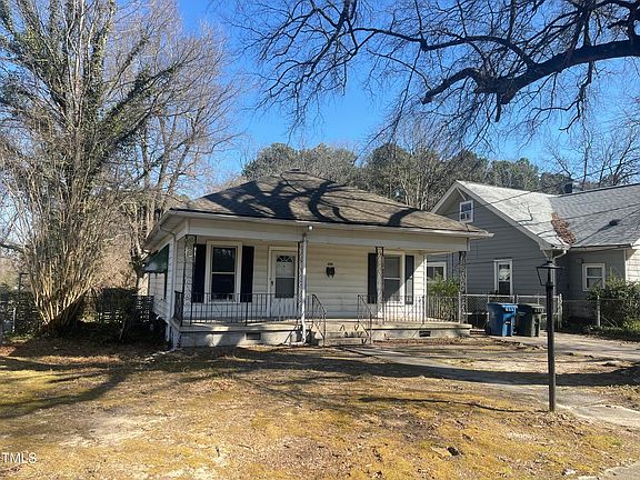 3rd image of 2711 Ashe St