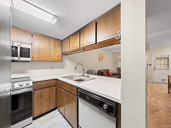 2nd image of 223 Carmel Dr Unit 19