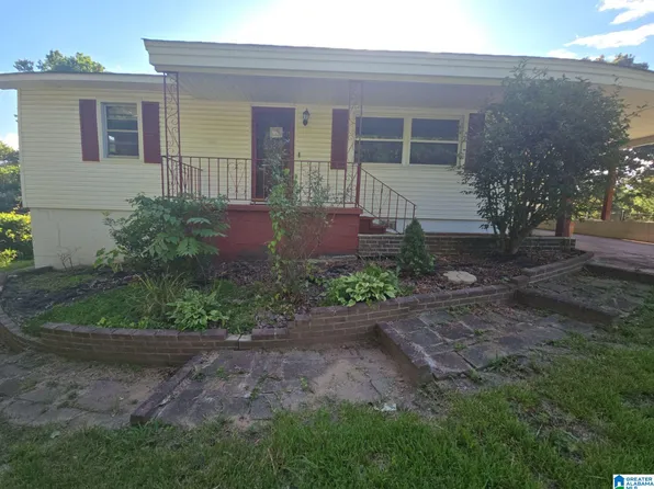 604 Belcher Cir, Fultondale, AL 35068