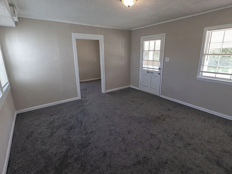 7460 N Wade School Rd #B — Photo 4