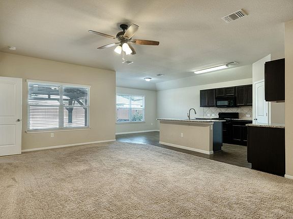 4th image of 413 Luna Vista Dr