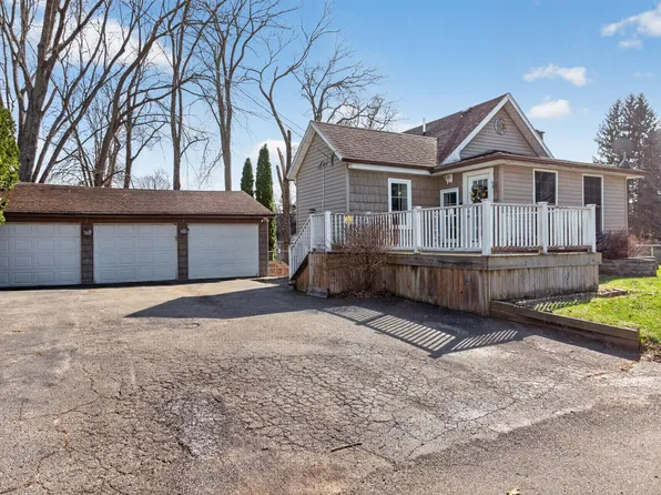 809 Grant St, Jackson, MI 49203