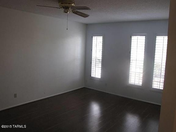 4th image of 710 N Citrus Ave
