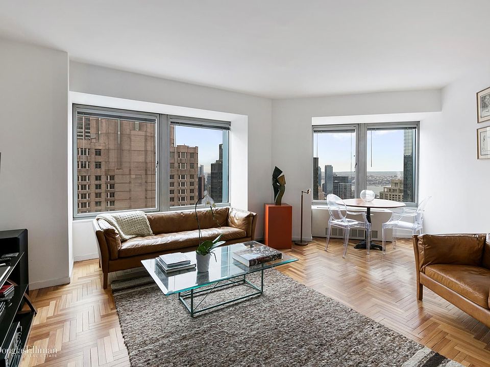 1st image of 150-156 W 56th St APT 4810