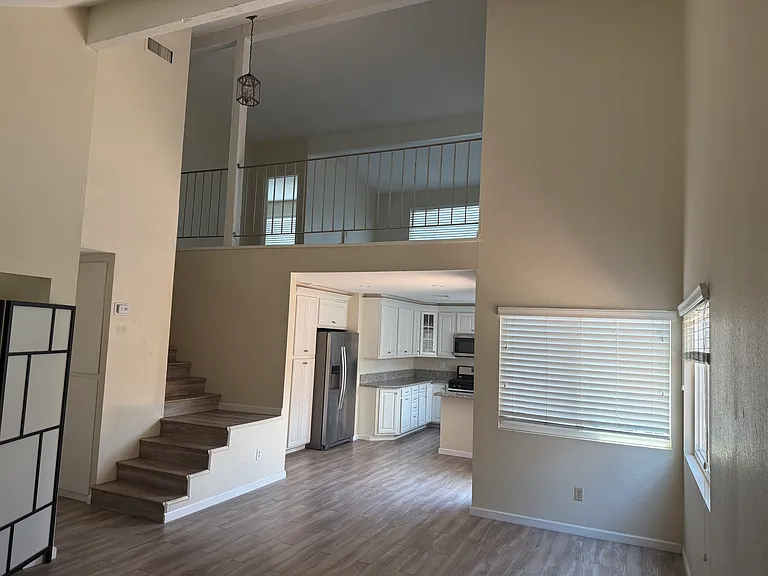 1612 Carmel Cir E — Photo 6