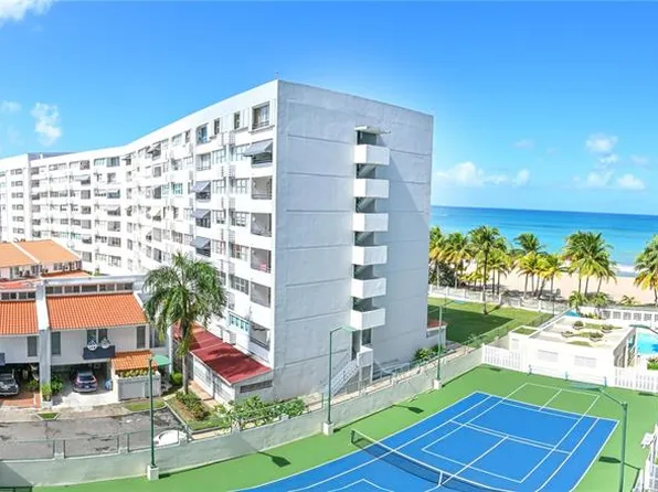 1 Condominio Playa Serena #604, Carolina, PR 00979