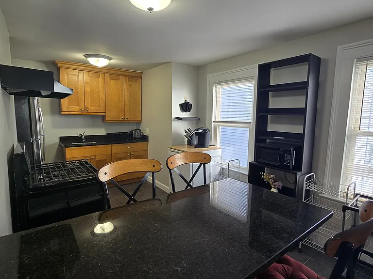92 Townsend Ave #2 — Photo 15
