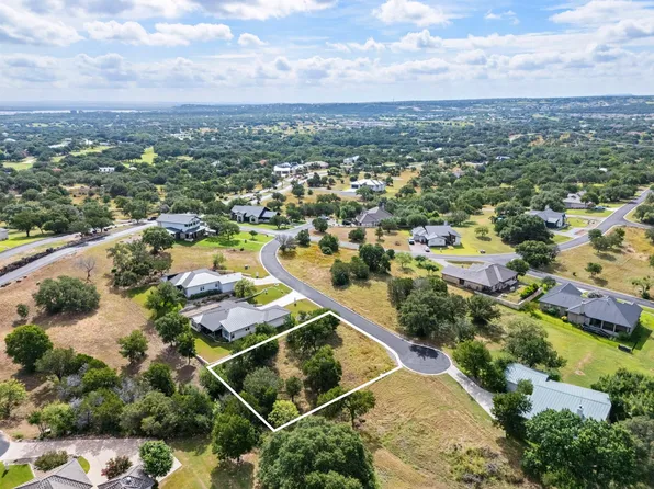 408 Emerald Way, Horseshoe Bay, TX 78657