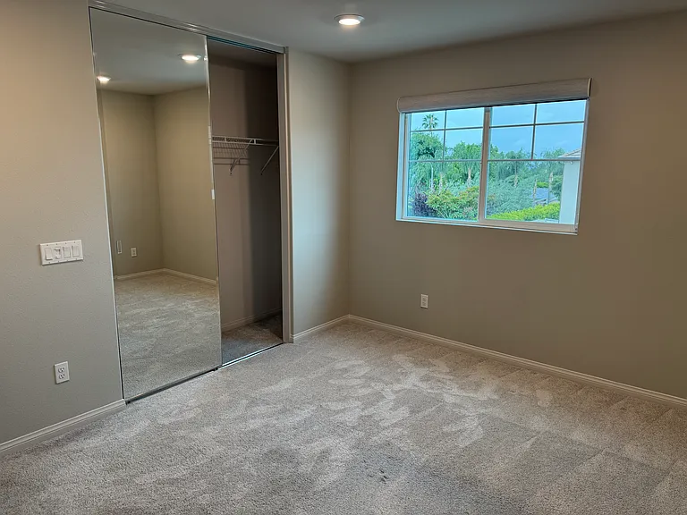 11612 N Amsterdam Ln — Photo 10