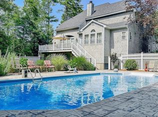 4 Olde Logging Rd, Marion, MA 02738